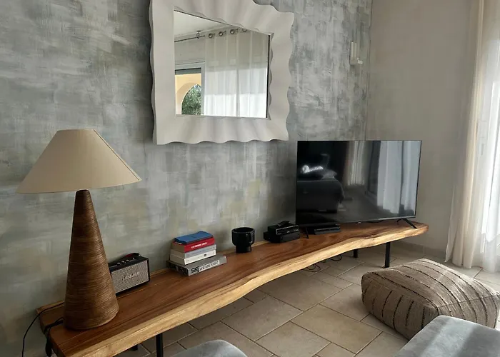 Clos Des Oliviers Lumio (Corsica)